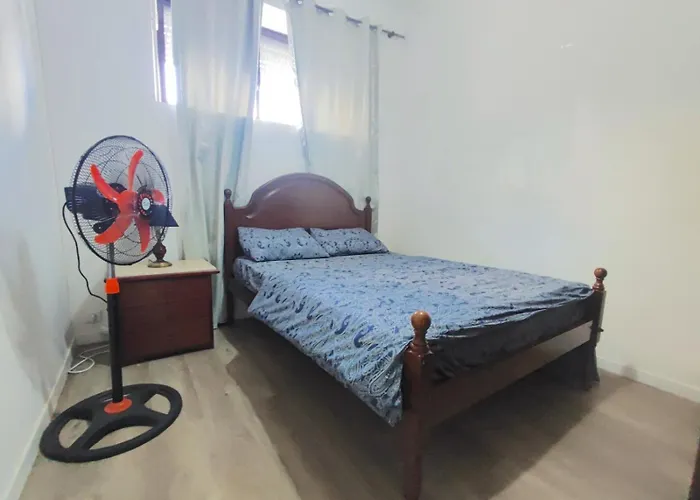 Laxuries Room For Rent