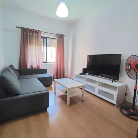 Laxuries Room For Rent Odivelas  Exterior photo